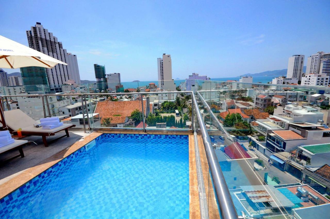 Mega Light Hotel Nha Trang Eksteriør billede