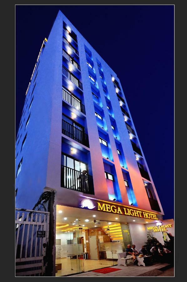 Mega Light Hotel Nha Trang Eksteriør billede