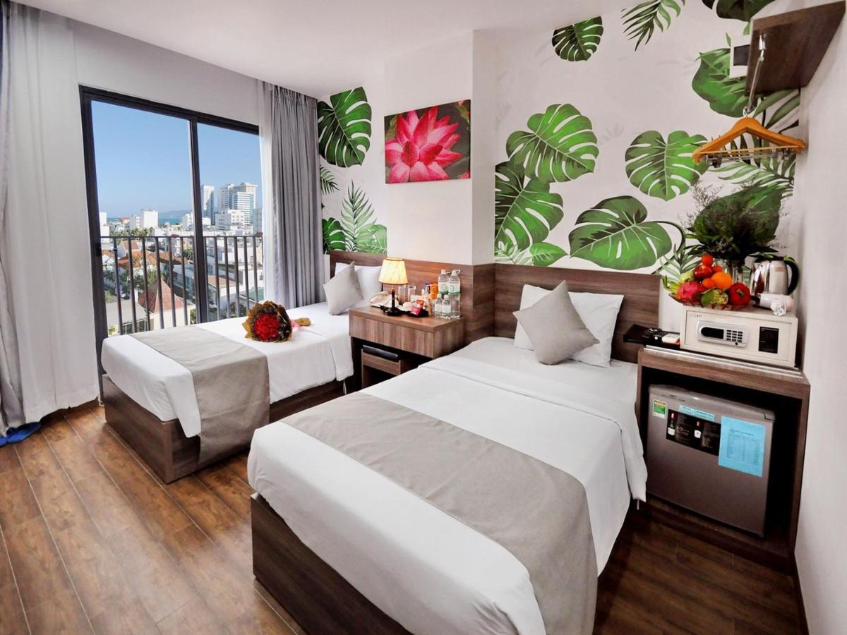 Mega Light Hotel Nha Trang Eksteriør billede