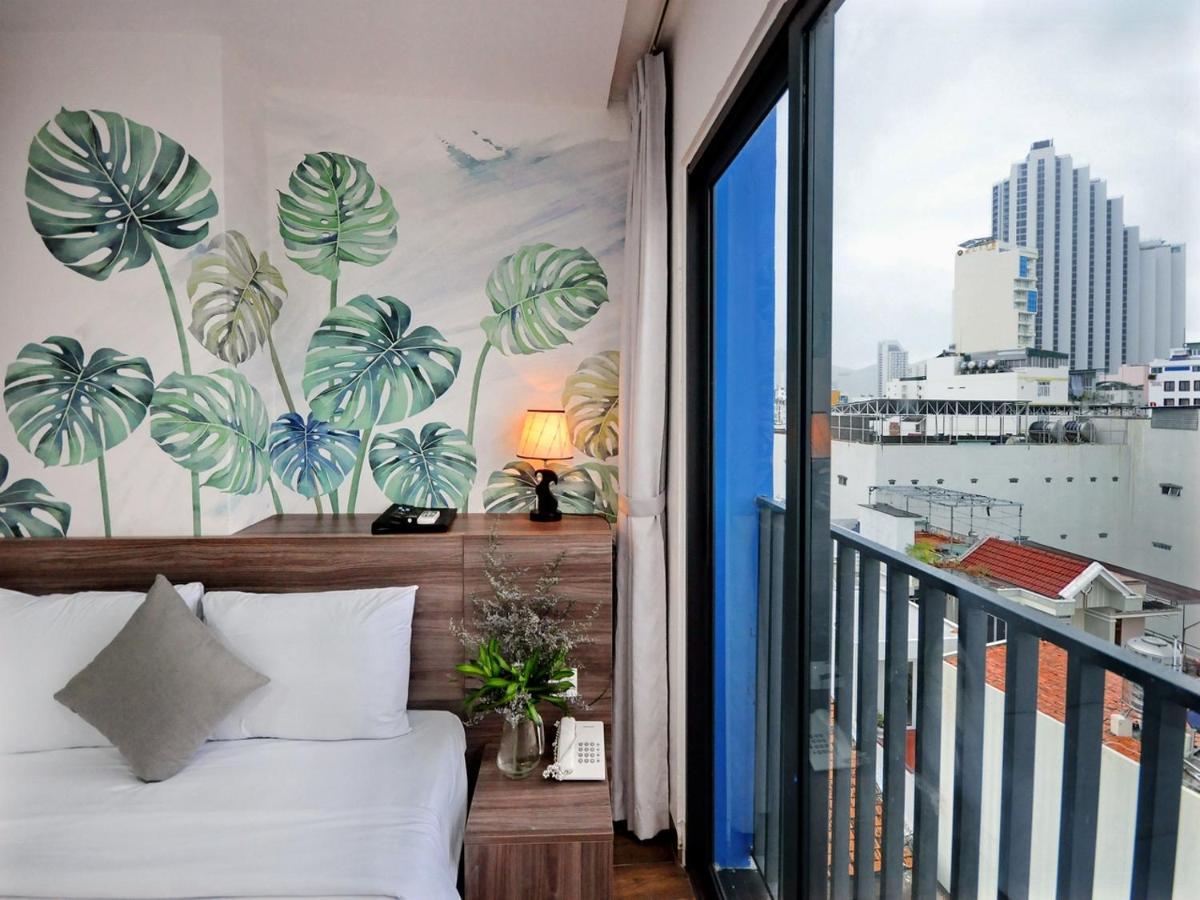 Mega Light Hotel Nha Trang Eksteriør billede